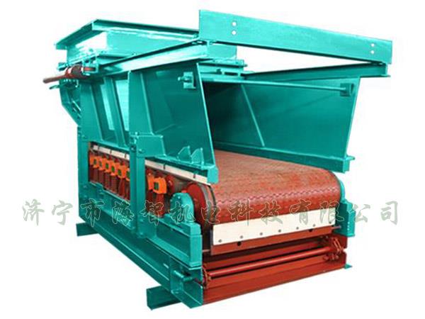 帶式（甲帶）給料機具有運行平穩(wěn)、節(jié)能、環(huán)保等優(yōu)點